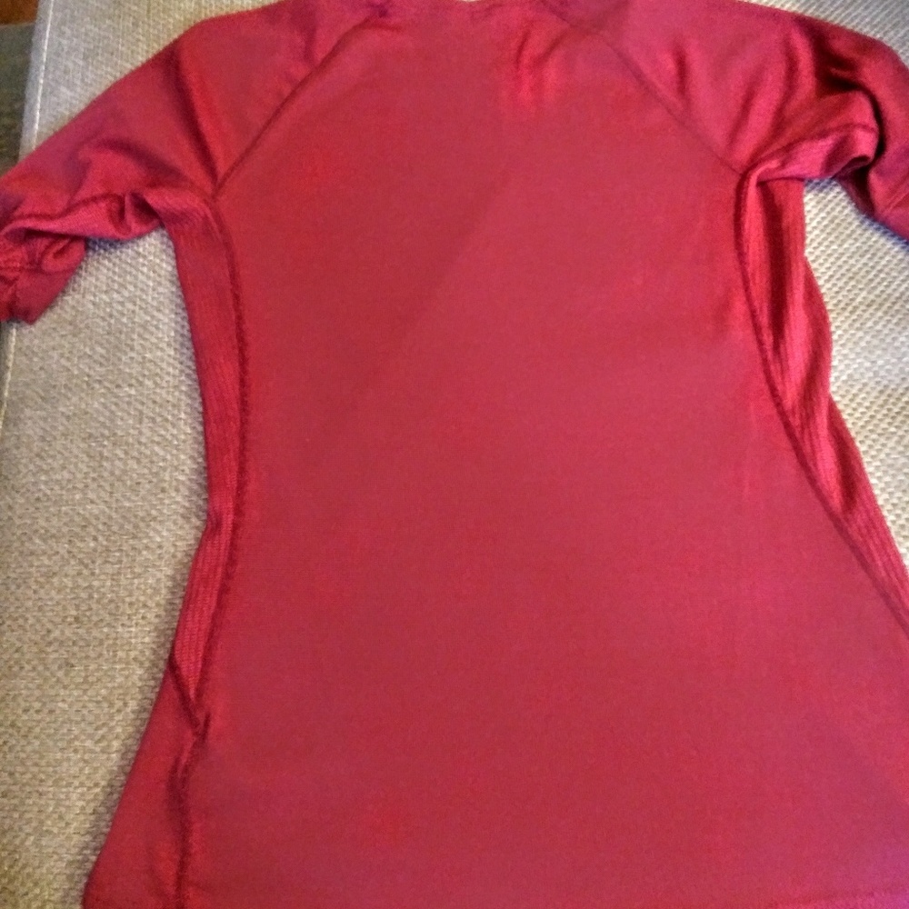 Patagonia. Women"s capilene cool lightweight shirt - Picture 5 of 8